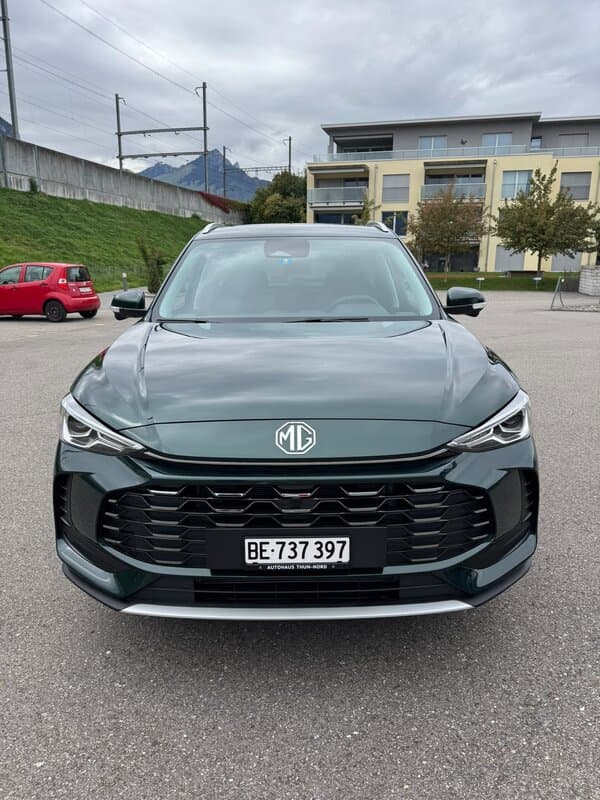 MG ZS Luxury – Front